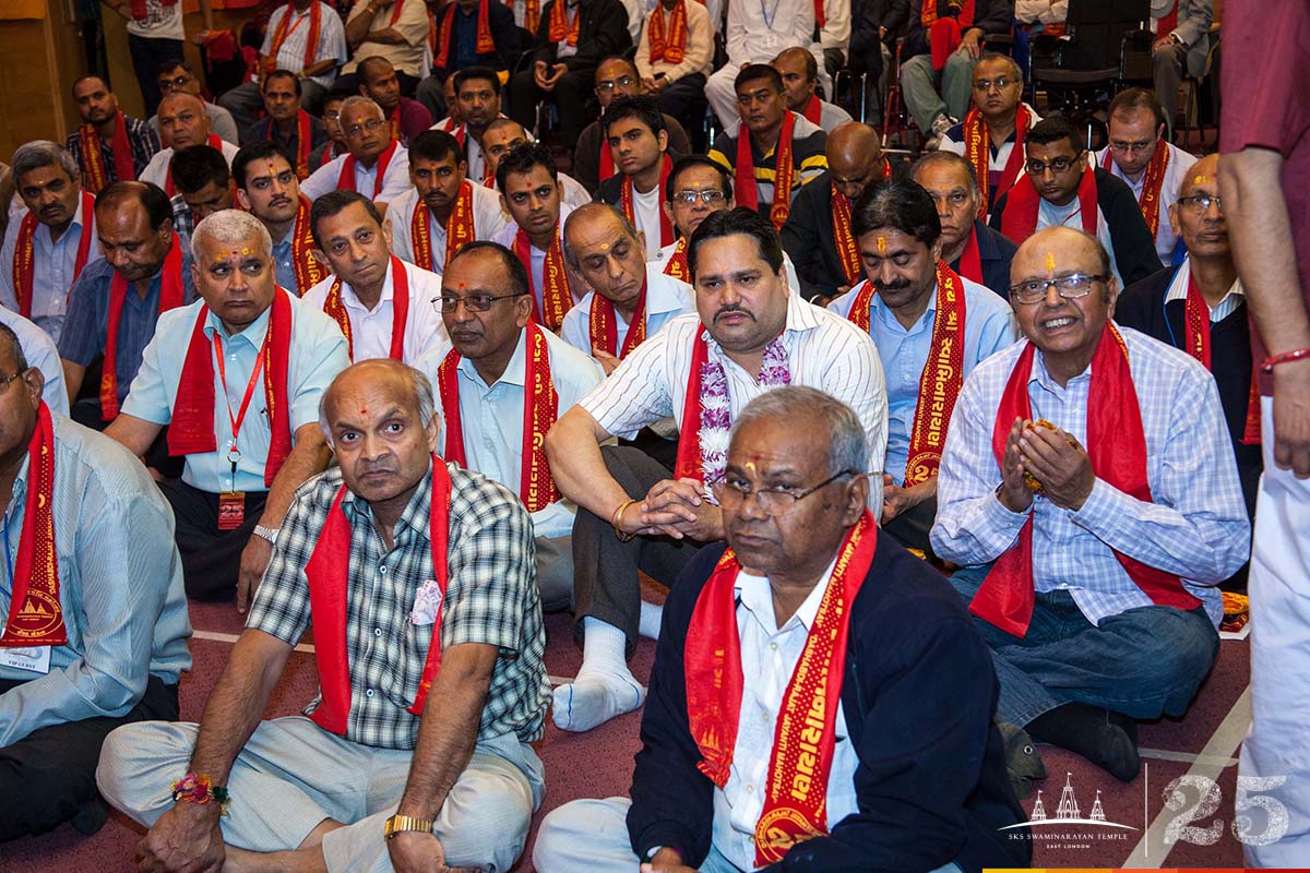 ©1987-2017 SKS Swaminarayan Temple East London